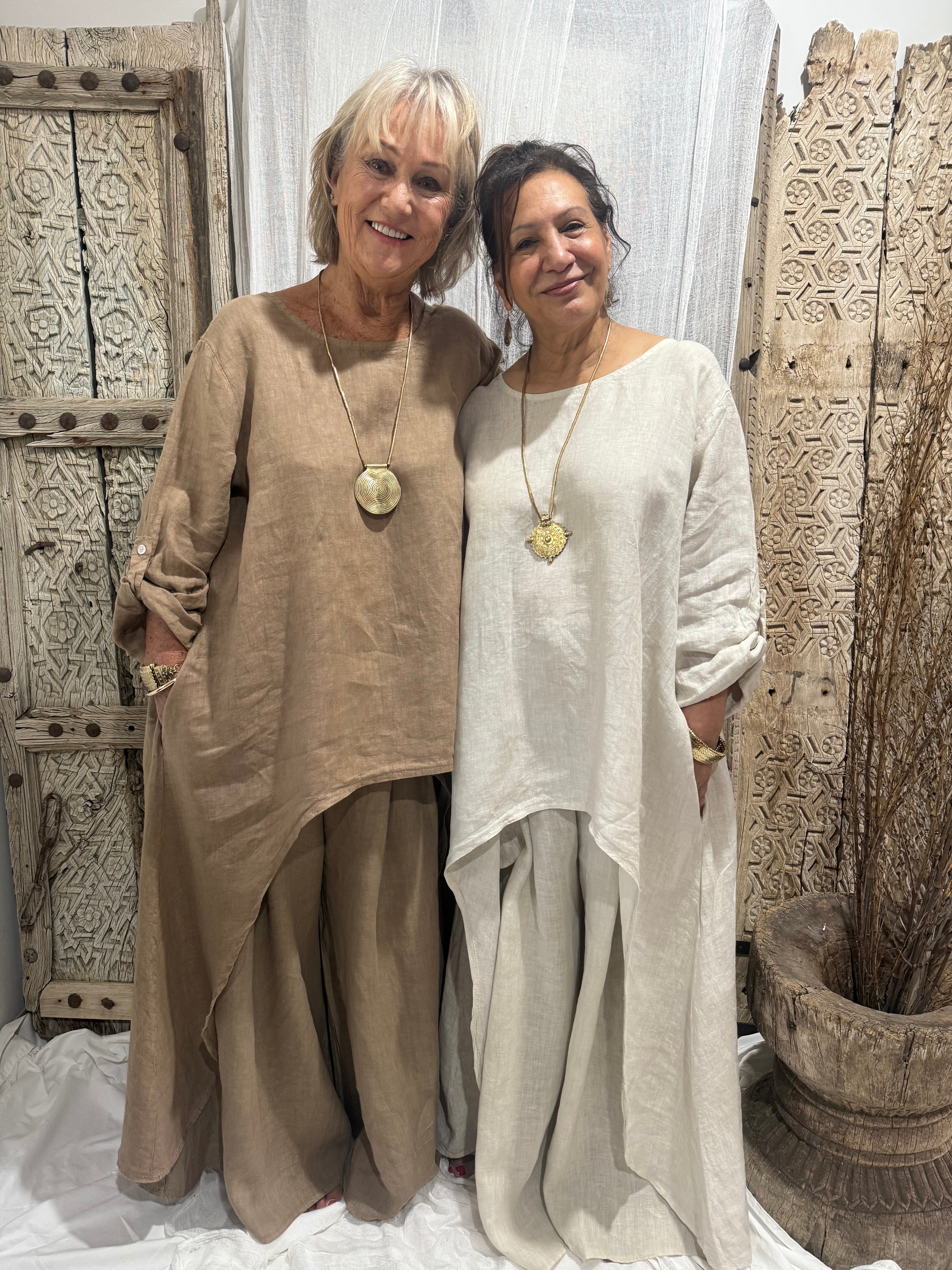 Annika Linen Top